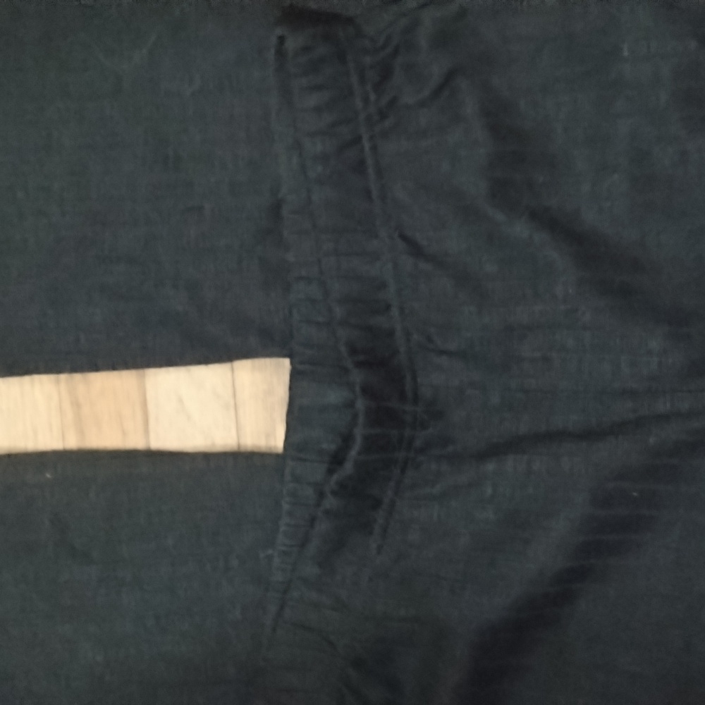 Pant Small - Picture 2 of 3